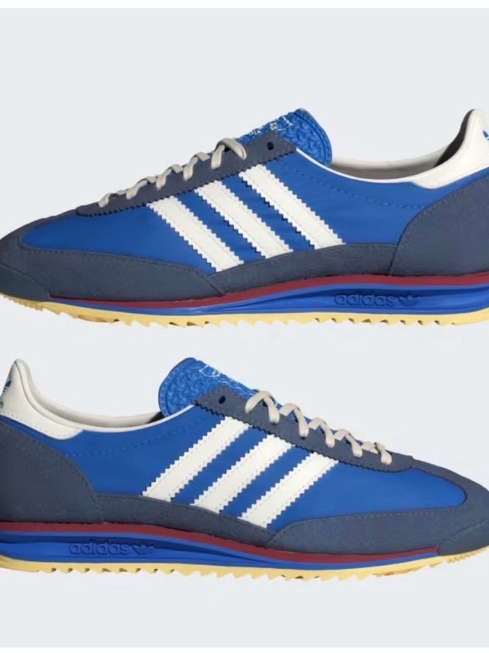 Adidas NWT 8 Blue Athletic Sneakers with White Stripes - Classic Retro Runner
